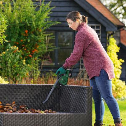 Lapu pūtējs BOSCH UniversalLeafBlower 18V-130