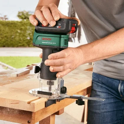 Akumulatora virsfrēze BOSCH AdvancedTrimRouter 18V-8 - bez akumulatora un lādētāja