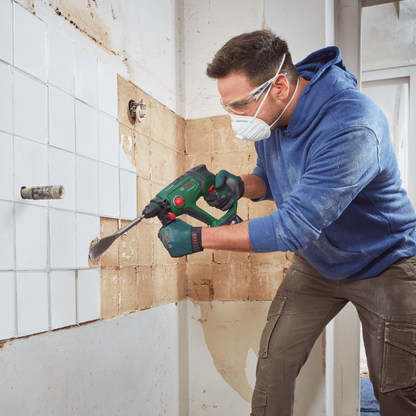 Akumulatora perforators BOSCH UniversalHammer 18V - bez akumulatora un lādētāja