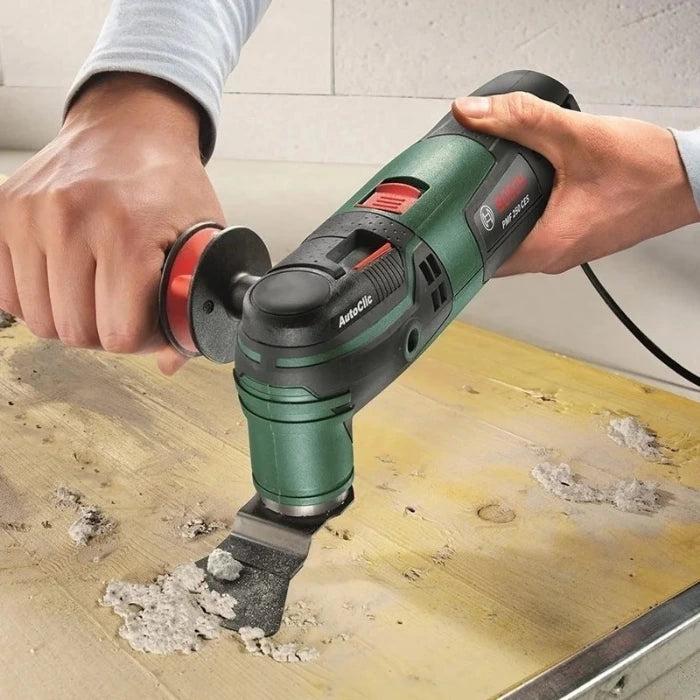 Akumulatora daudzfunkciju instruments BOSCH AdvancedMulti 18 - 1x2,0Ah akumulators, lādētājs