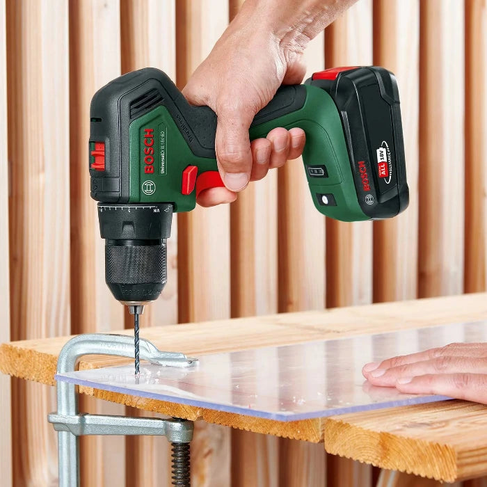 Akumulatora urbjmašīna skrūvgriezis BOSCH UniversalDrill 18V-60 - bez akumulatora un lādētāja