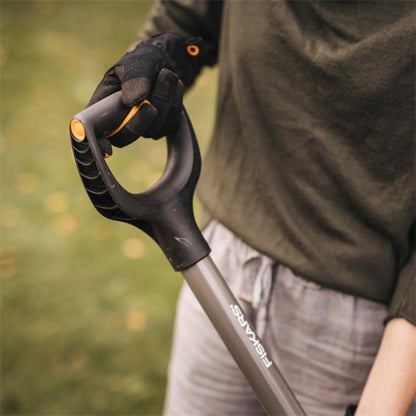 Ergonomiskā lāpsta Fiskars