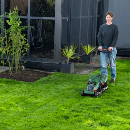 Bosch CityMower 18V-32-300 | Ērtai zāliena kopšanai bez vadiem līdz 300 m²