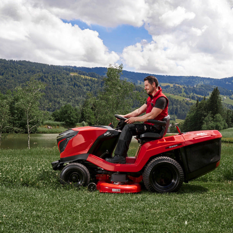 Premium dārza traktors SOLO by AL-KO T 24-125.2 HD V2 SD