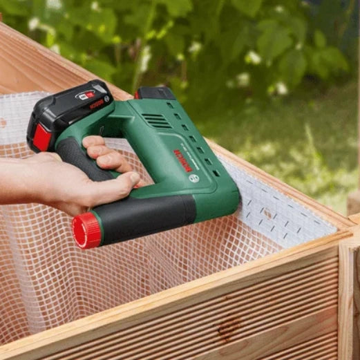 Akumulatora skavu un naglu pistole BOSCH UniversalTacker 18V-14