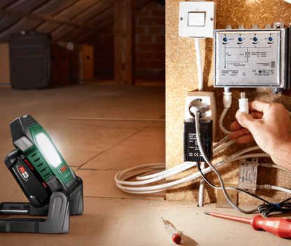 Akumulatora darba apgaismojums BOSCH UniversalWorkLight 18V-2100