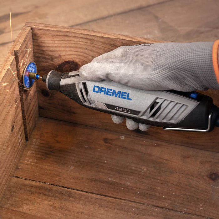 Dremel 4250-35 ar 35 piederumiem