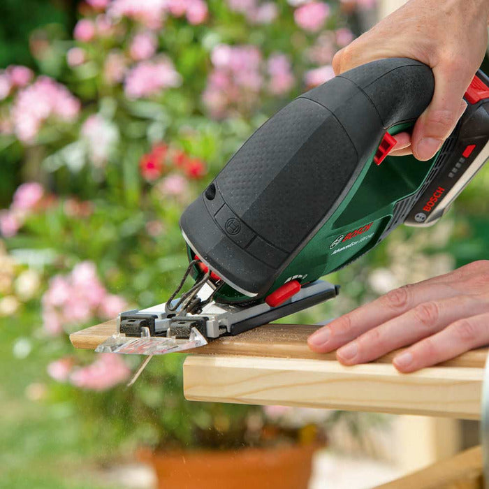 Akumulatora figūrzāģis BOSCH AdvancedSaw 18V-140 - bez akumulatora un lādētāja