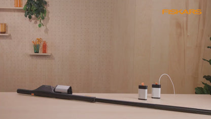 Akumulatora grieznes Fiskars eTree Pruner (lieliem kokiem)