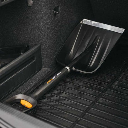 Mašīnas sniega lāpsta Fiskars Plus